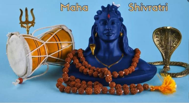 Dive into Divine Serenity: Exp...